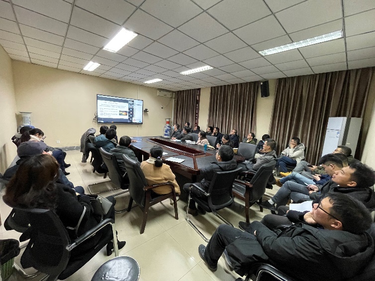 //jiuyisp88.com/__local/9/ED/D5/471EABAAC10222B041F499225A2_2B802A60_3271F.jpg